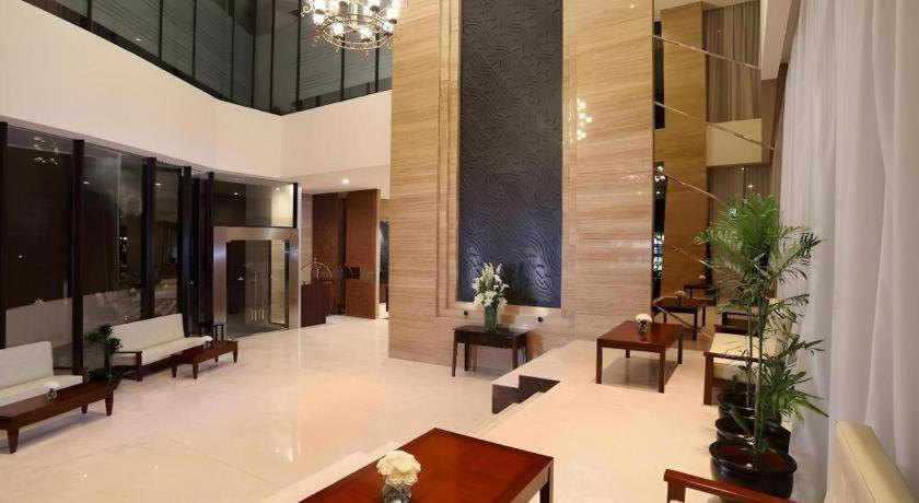 Hotel Grandhika Pemuda Semarang Eksteriør bilde