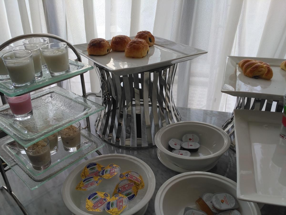 Hotel Grandhika Pemuda Semarang Eksteriør bilde